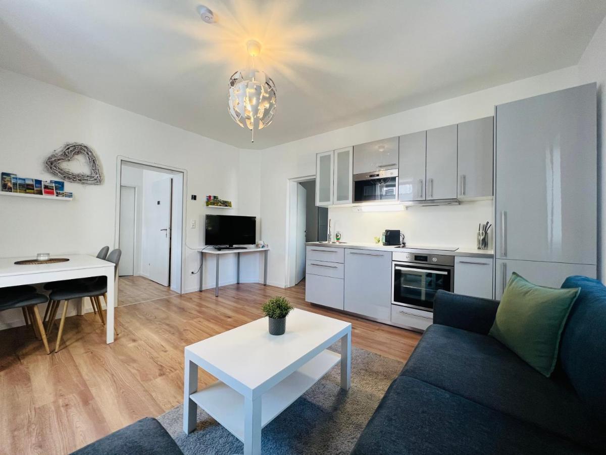 White Inn - Kuschelige Ferienwohnung Mürzzuschlag Kültér fotó